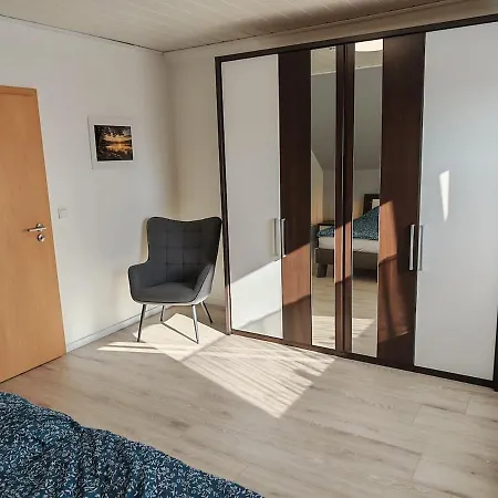 Moderne Im Sauerland - Bis 4 Gaeste * Meschede