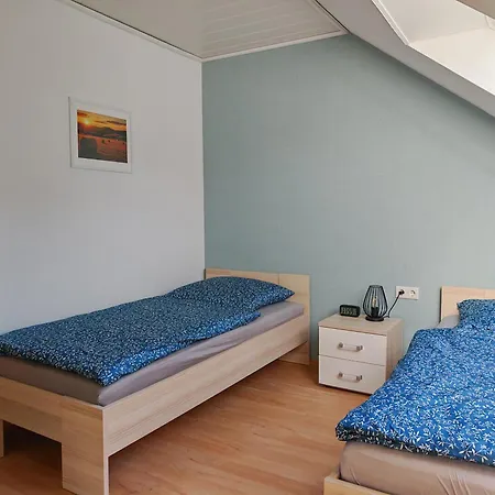 Moderne Im Sauerland - Bis 4 Gaeste *